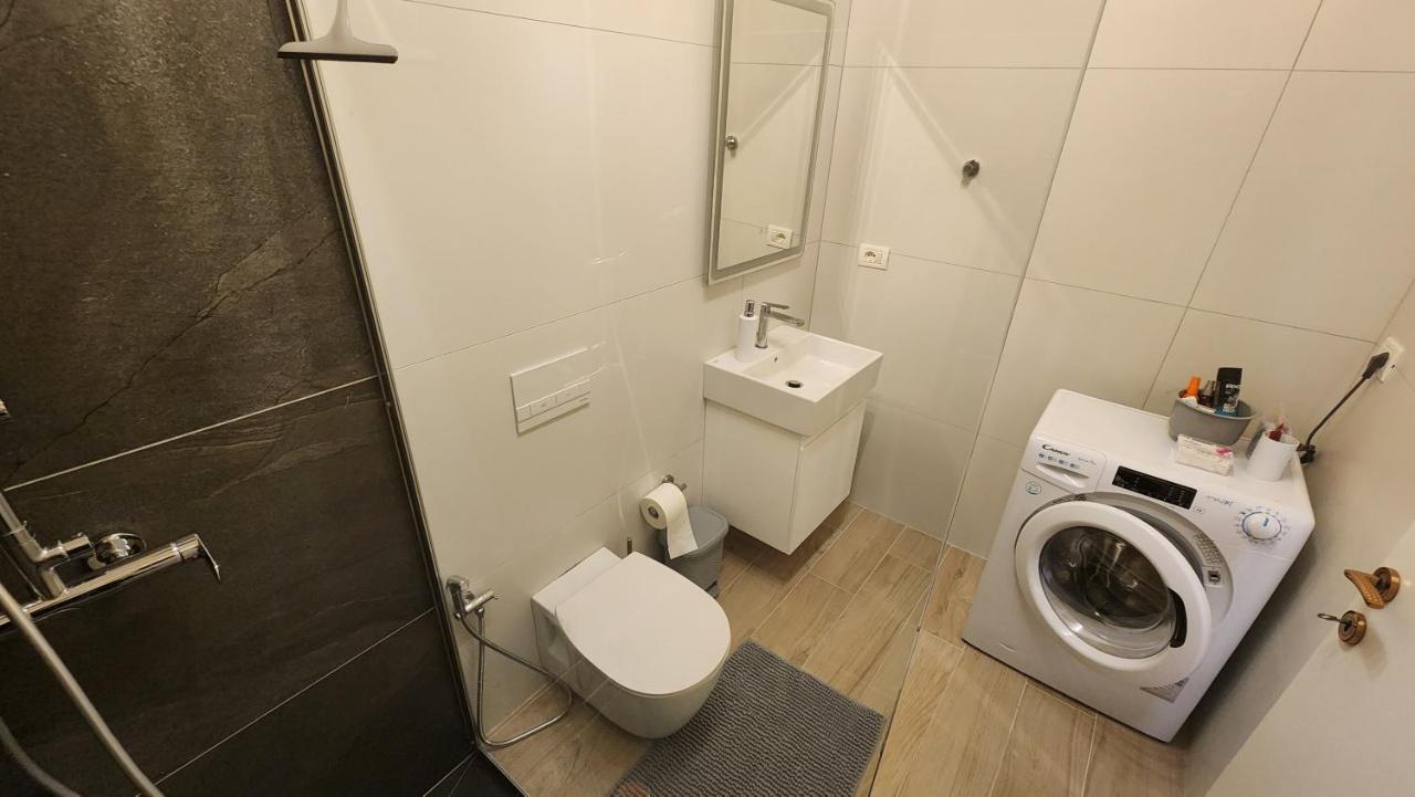 Jusal Sea View Apartment Sarande Exterior photo