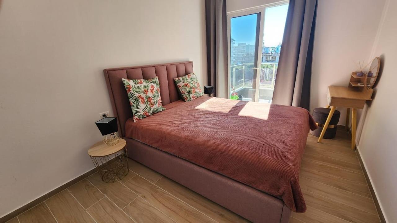 Jusal Sea View Apartment Sarande Exterior photo