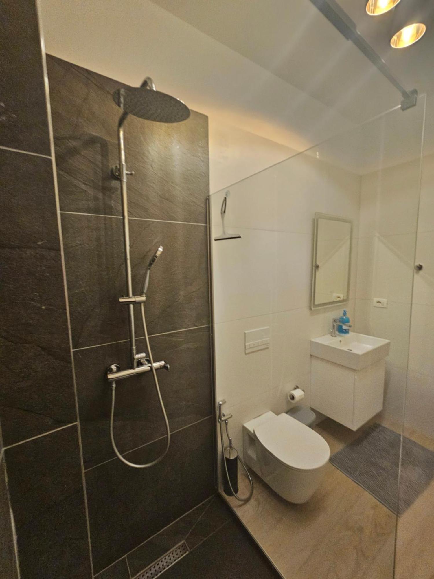 Jusal Sea View Apartment Sarande Exterior photo